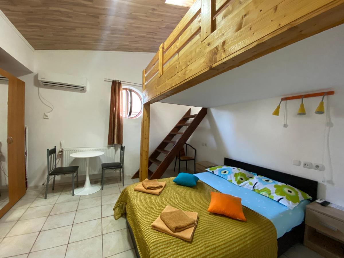 Garsoniere Victor Seaview Aer Conditionat Bucatarie Proprie Primim Carduri Vacanta 150 M De Plaja Reyna Beach Constanţa Extérieur photo